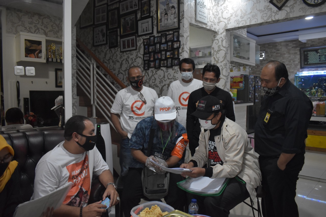 Hari keempat tahapan Coklit, Anggota Bawaslu RI dan  Anggota Bawaslu Banten dicoklit