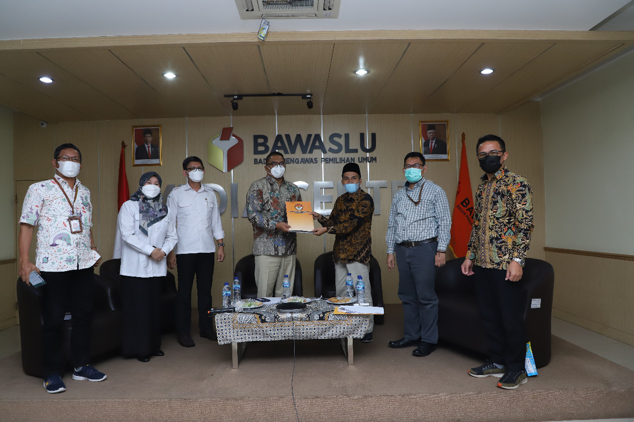 Bawaslu Banten Serahkan Usulan Pembahasan Perbawaslu