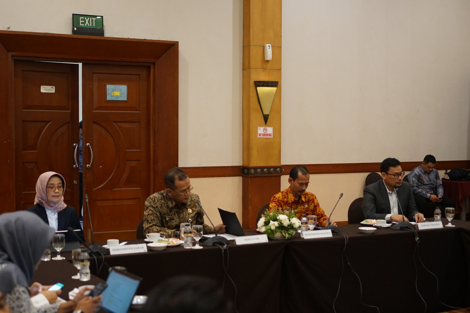 Rakor Cerdas Berdigital di Tahun Pemilu, Bawaslu Banten Ungkap Bahaya Hoax