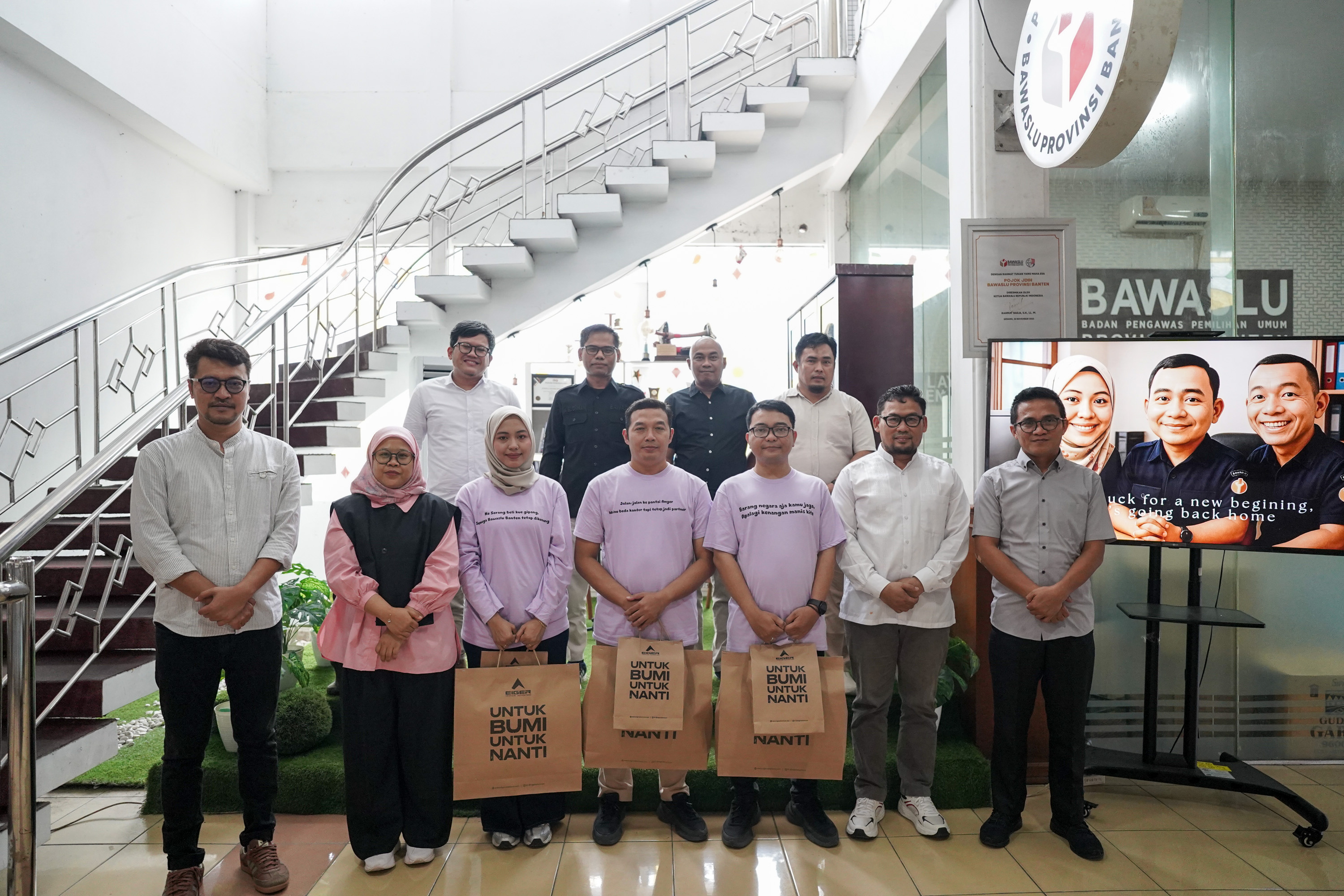 Pisah Sambut Pegawai, Bawaslu Banten Tekankan Soliditas dan Konektivitas