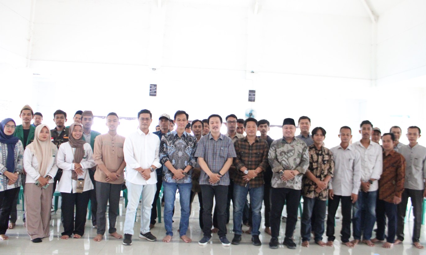 Sumantri Ajak Puluhan Santri Awasi Pemilu 2024