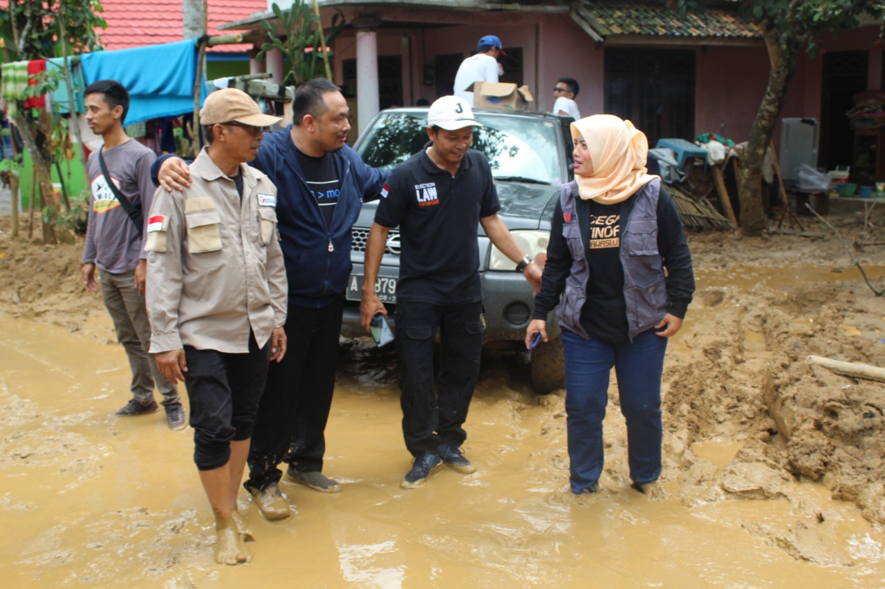 Bawaslu Provinsi Banten Peduli Banjir