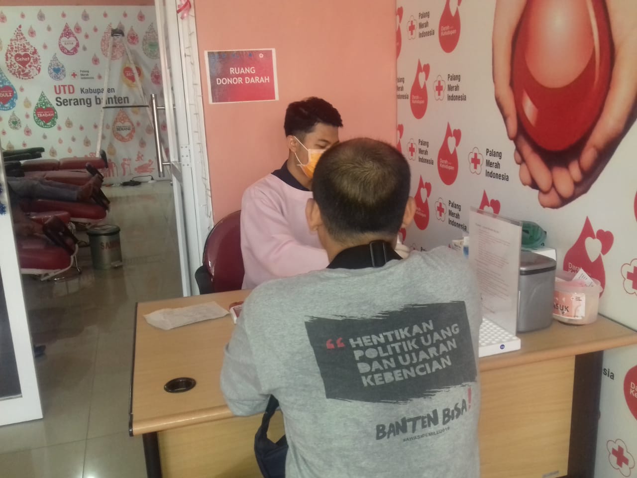 Rangkaian Kegiatan HUT Bawaslu-Bawaslu Banten lakukan Donor Darah