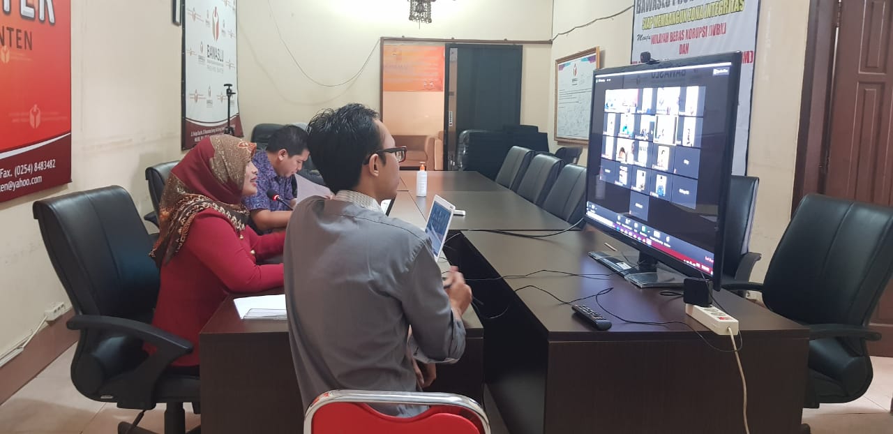 Persiapan Riset Bawaslu : Sosialisasi kepada Bawaslu Kabupaten/Kota membumikan Kerja-kerja Pengawasan.