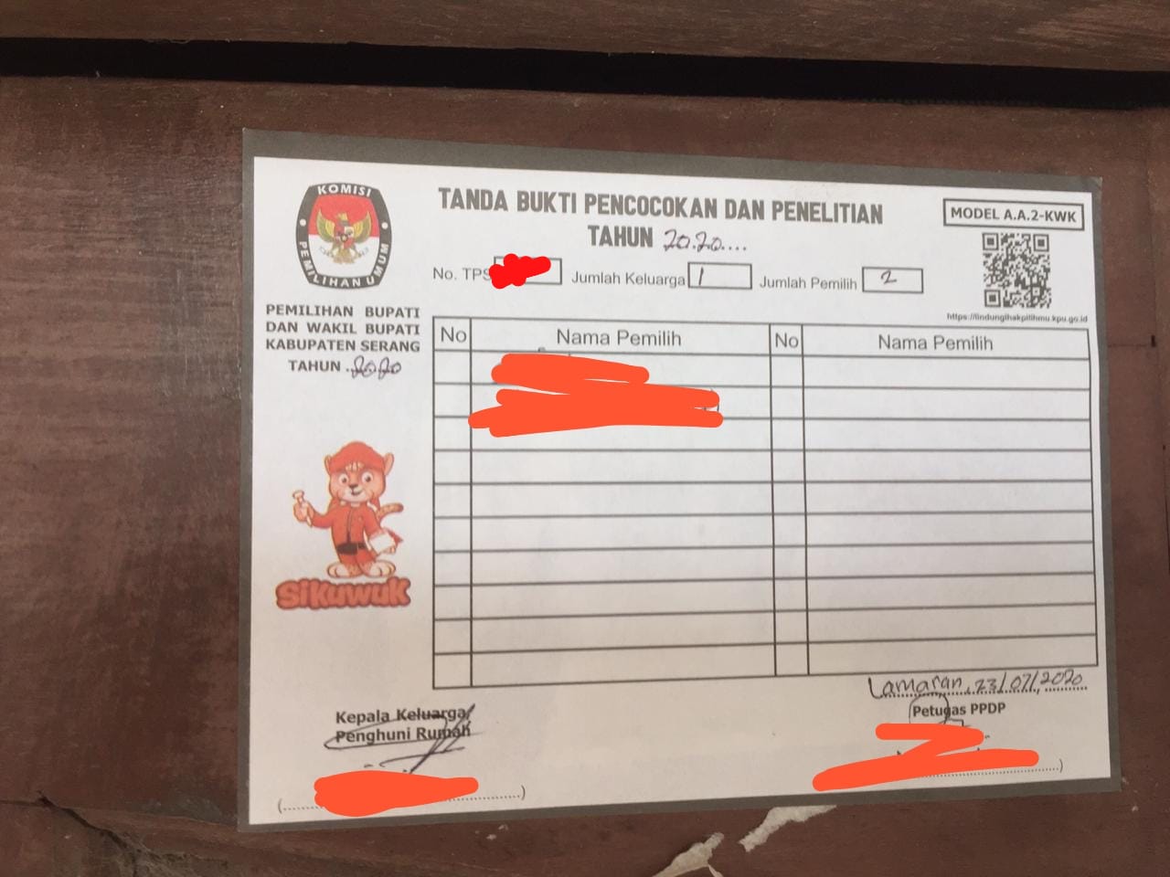 Stiker Coklit Tak Sesuai, Bawaslu Minta Diganti