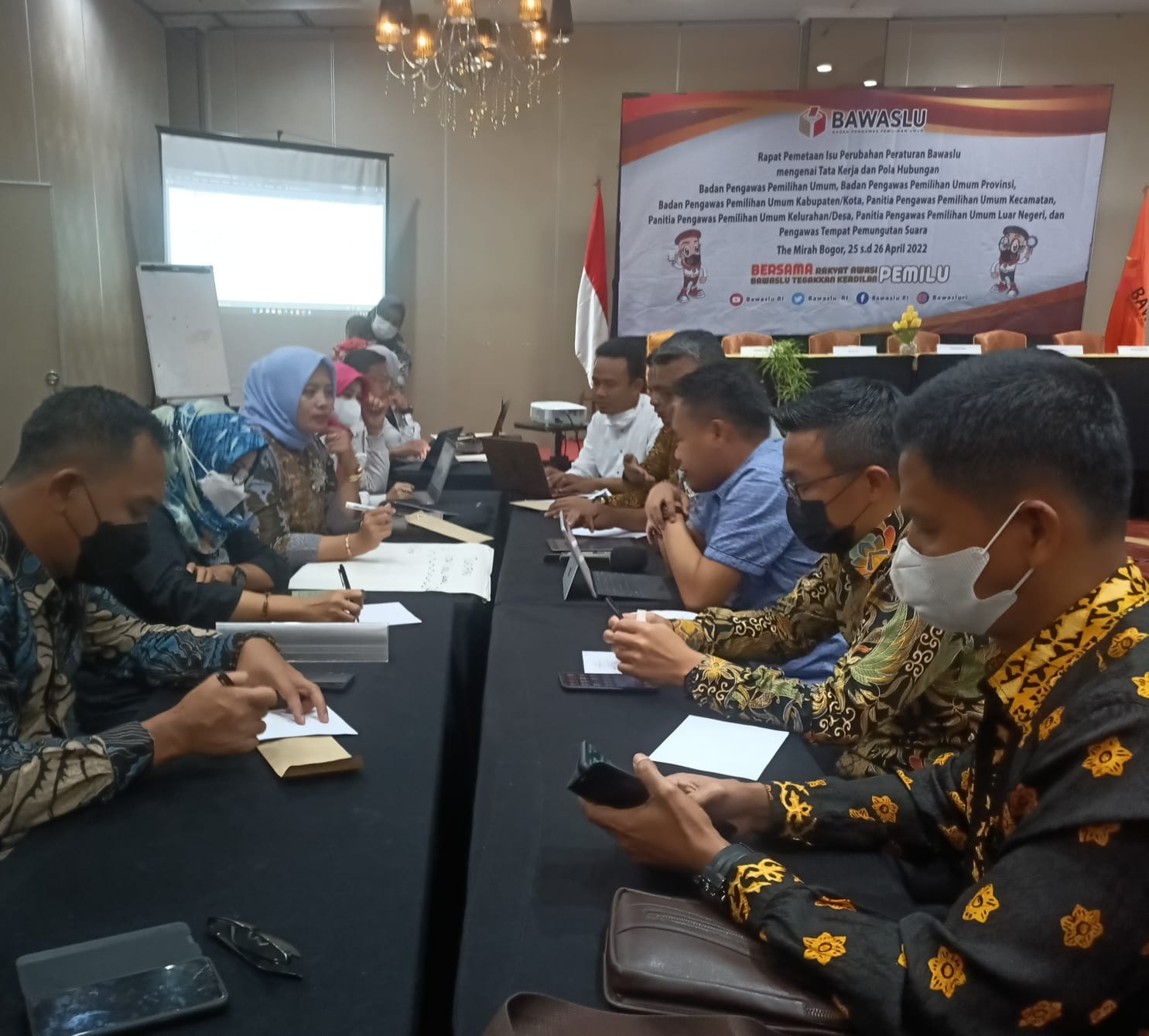 Pemetaan Isu Pola Hubungan kerja Bawaslu