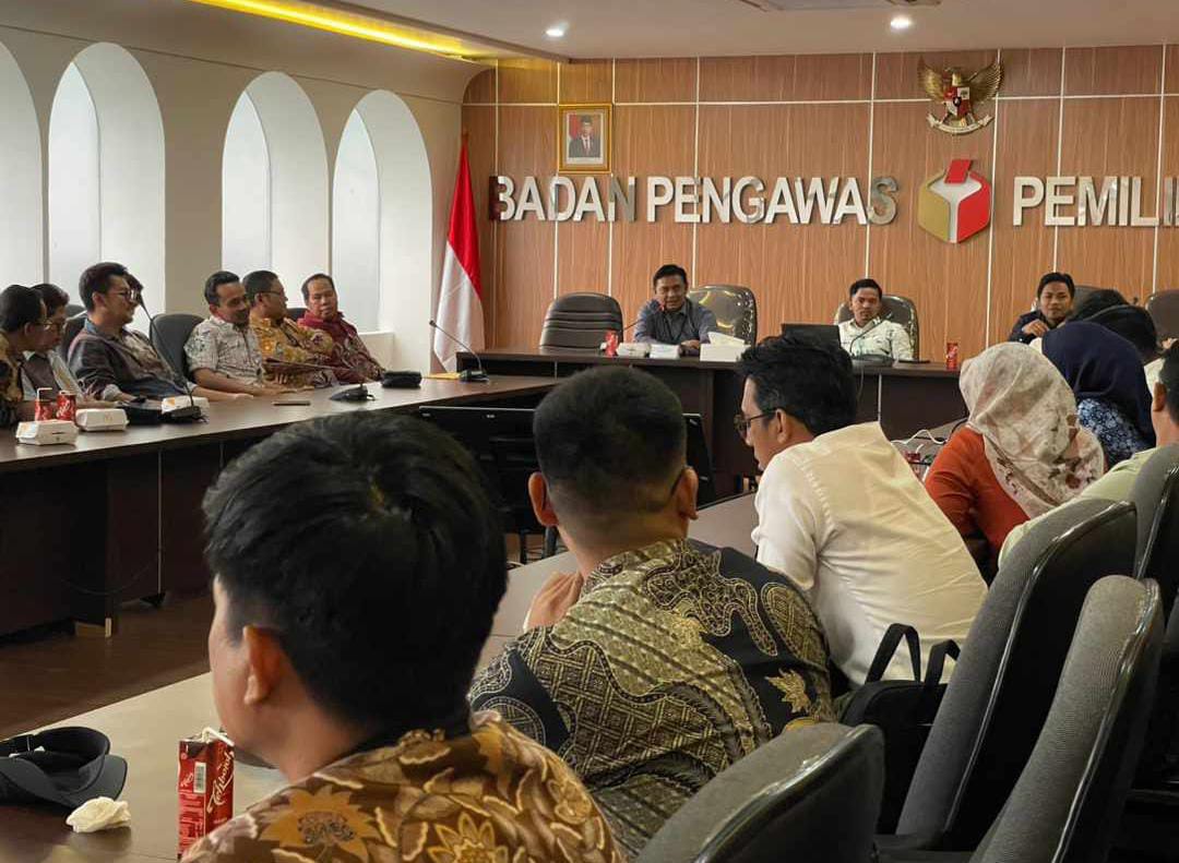 Tingkatkan Kualitas Pelaksanaan Pengawasan Tahapan Penyusunan Daftar Pemilih, Bawaslu Adakan Rapat Konsolidasi Pengawasan Rekapitulasi DPT Pemilu 2024 Tingkat Provinsi