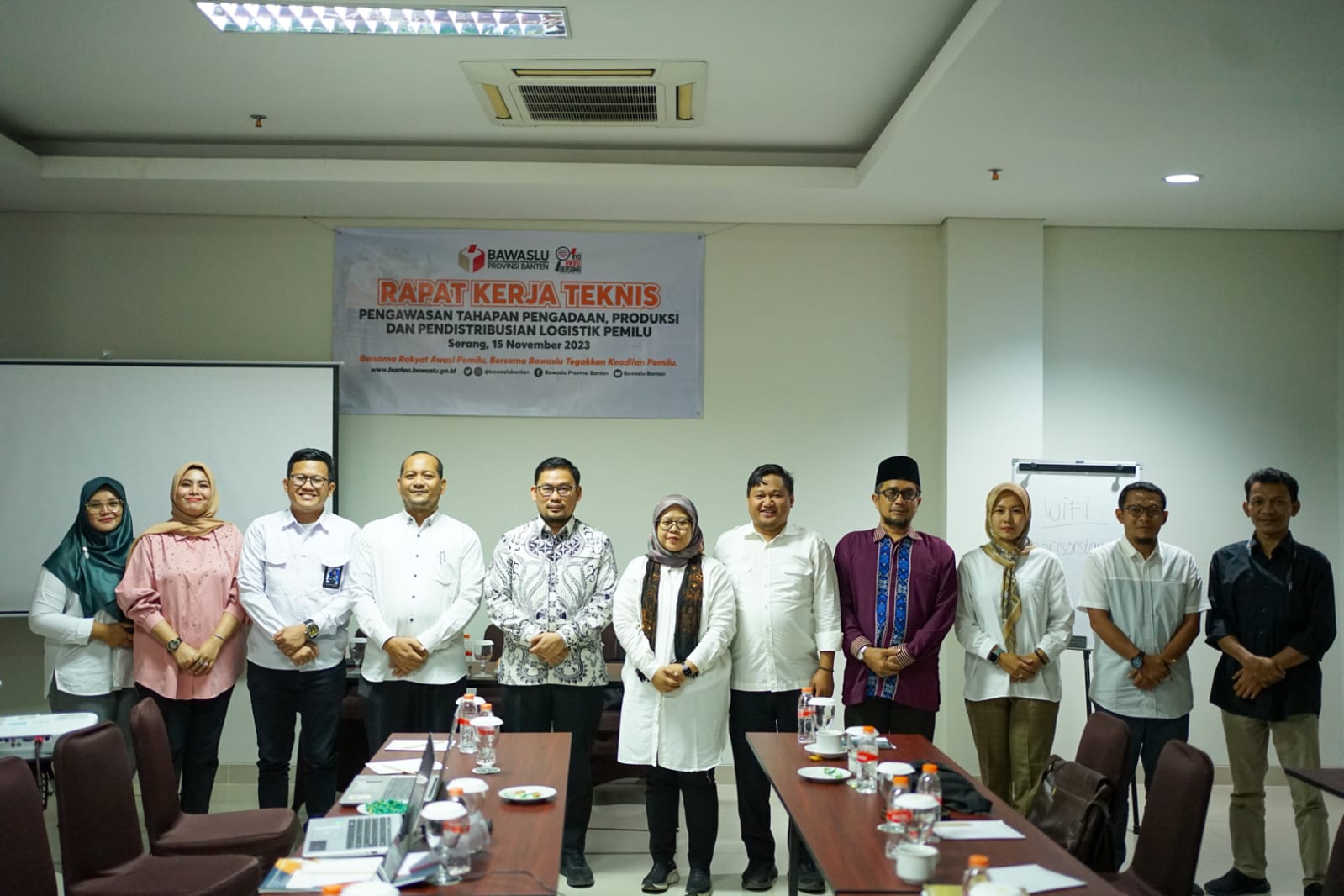 Bawaslu Banten Dorong Pengawas Pemilu Daerah Awasi Logistik dengan Semangat 5T