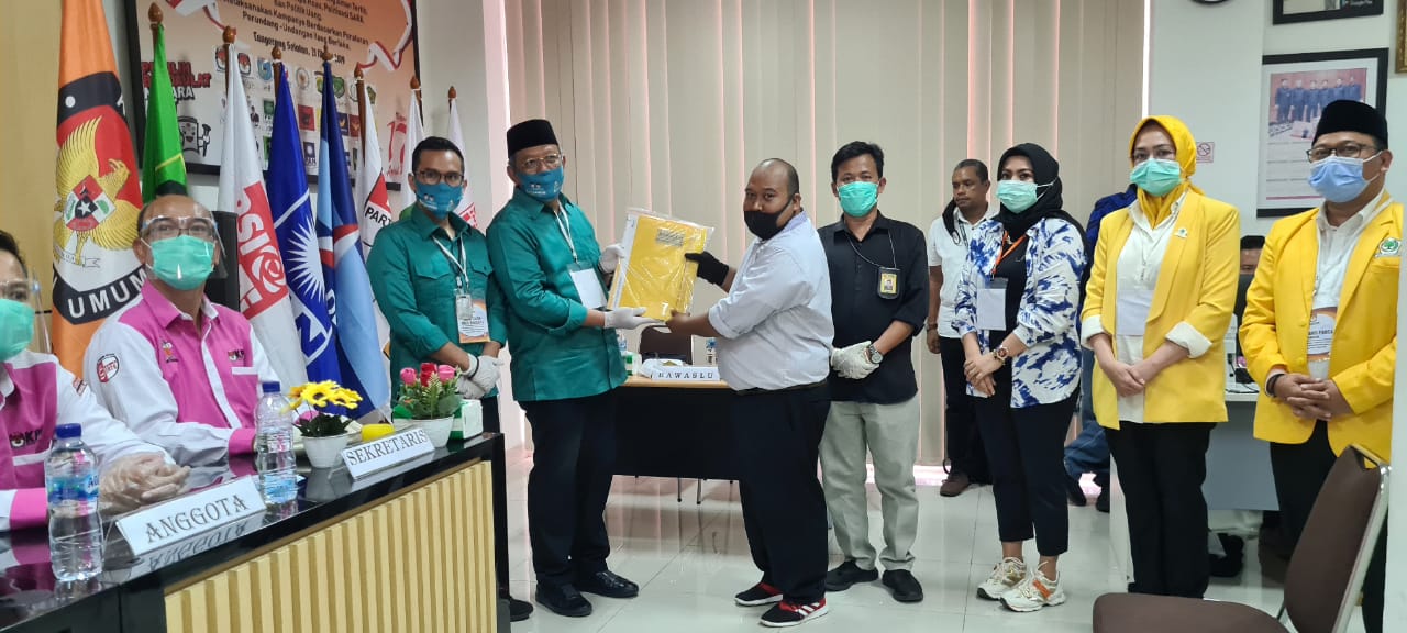 Waskat Hari Ke Dua Tahapan Pencalonan Pilkada Kota Tangerang Selatan