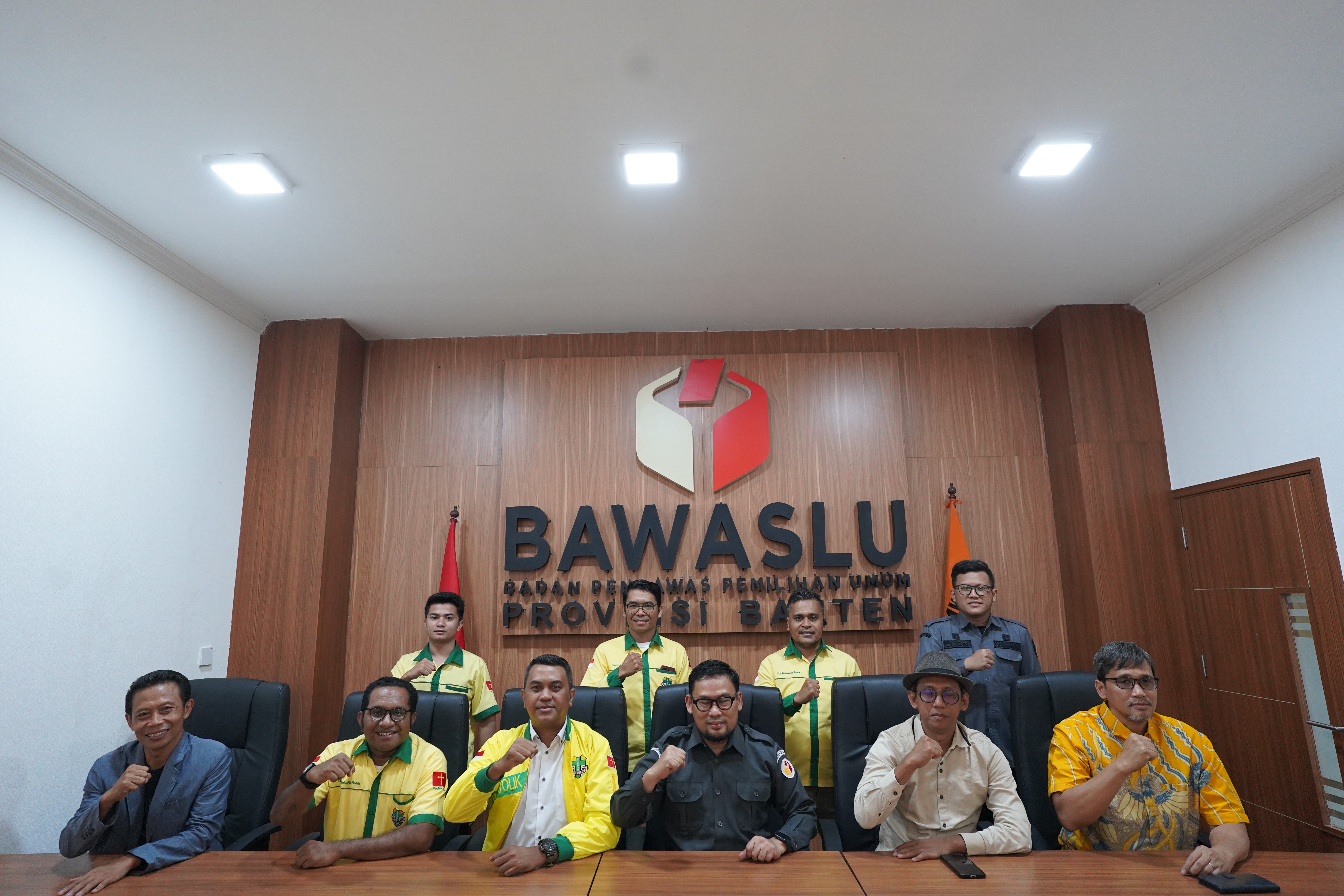 Bawaslu Banten Audiensi bersama Pemuda Katolik Komisariat Daerah Banten di Kantor Bawaslu Provinsi Banten