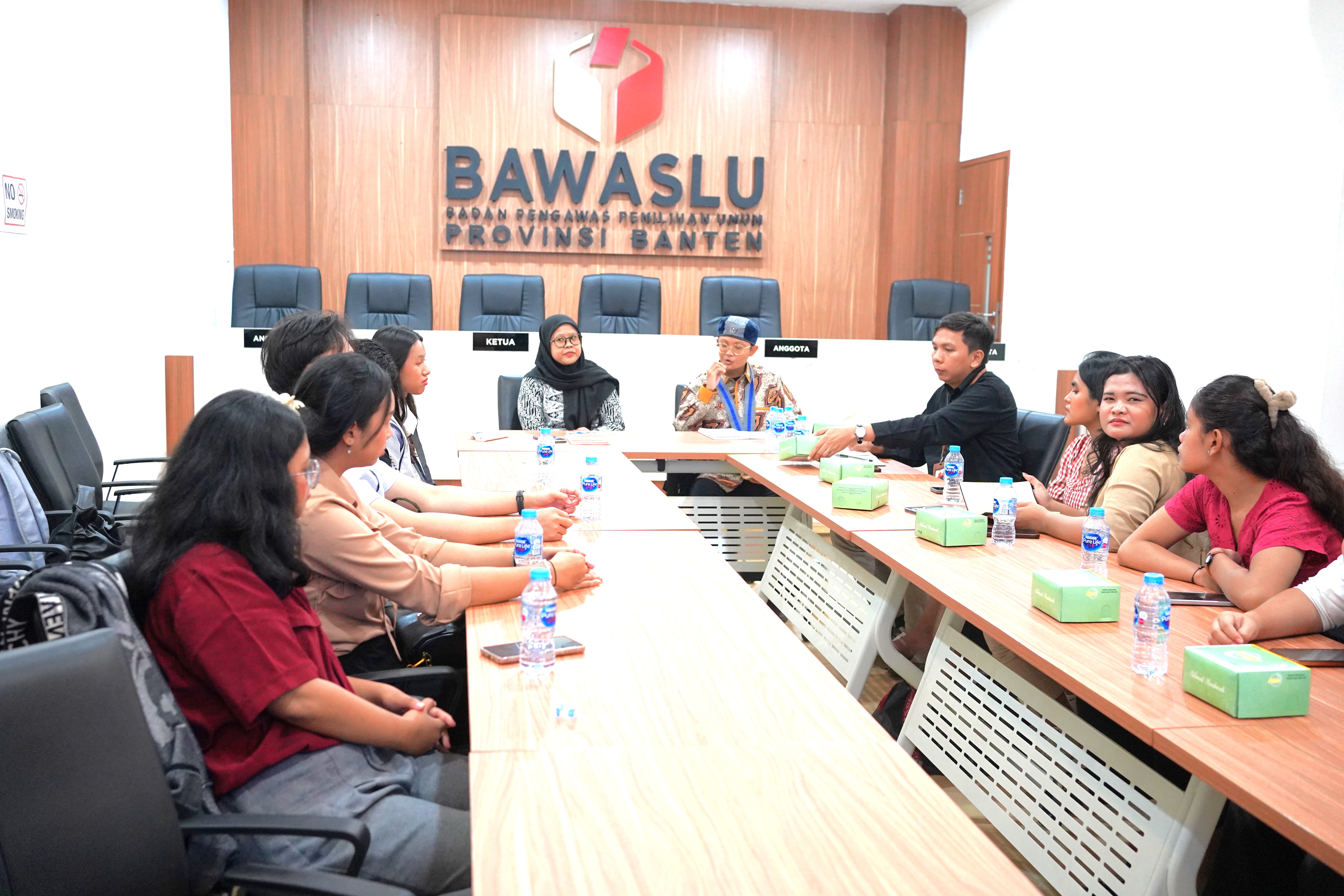 Cegah Politik Uang, Bawaslu Provinsi Banten dan GMKI Cabang Serang dorong Partisipasi Publik dalam Pengawasan Pemilu