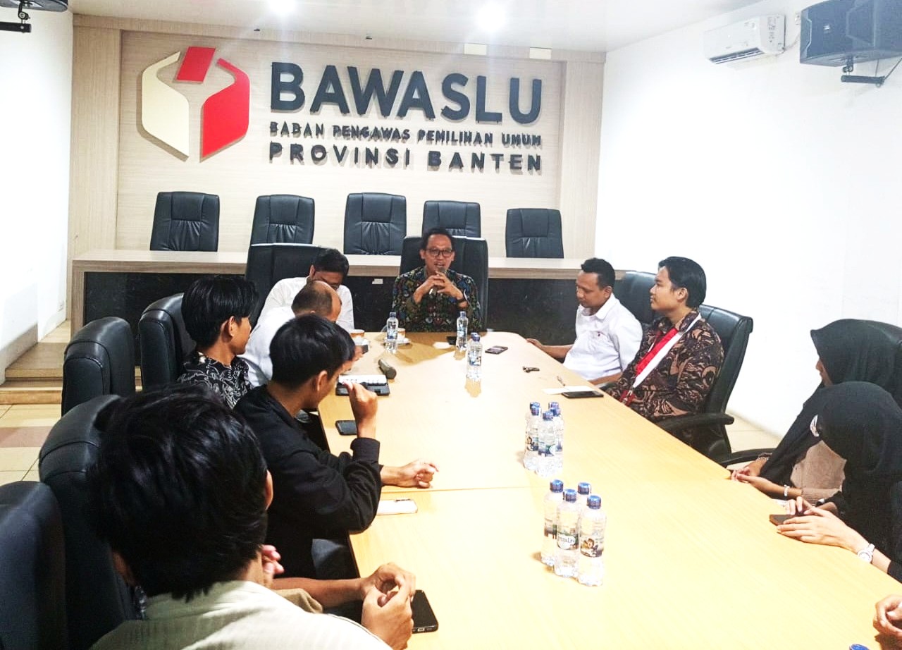 Bawaslu Banten Ajak DPK GMNI UNTIRTA Lawan Money Politics dan Perkuat Demokrasi