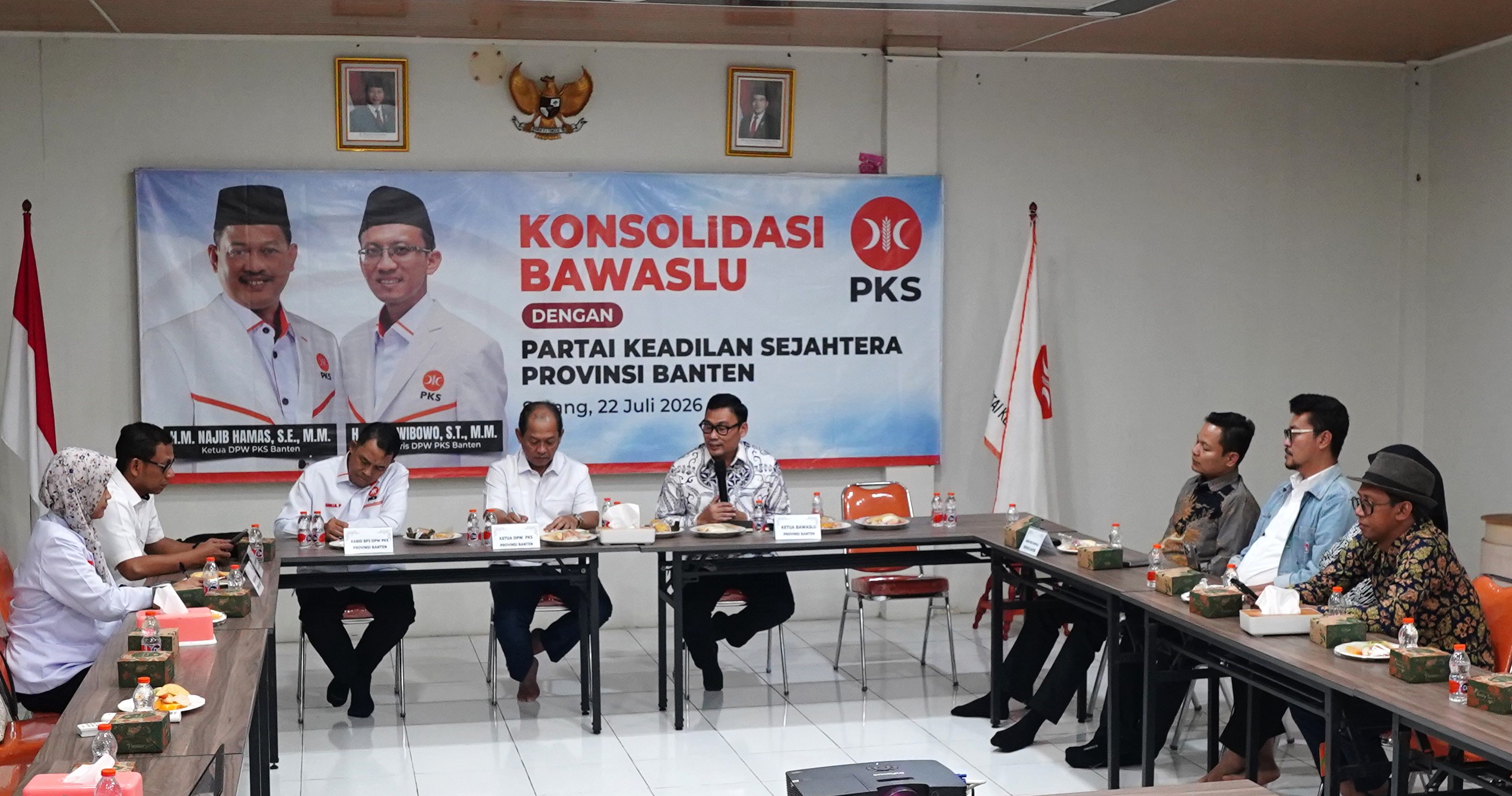 Konsolidasi Demokrasi, Bawaslu Provinsi Banten Perkuat Sinergi dengan DPW PKS