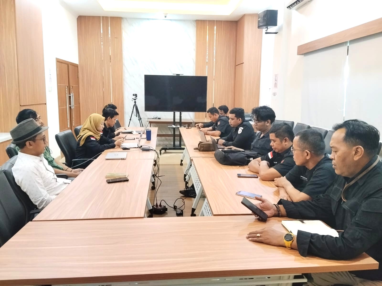 Bawaslu Provinsi Banten Matangkan Kesiapan Hadapi Penilaian PPID 2026