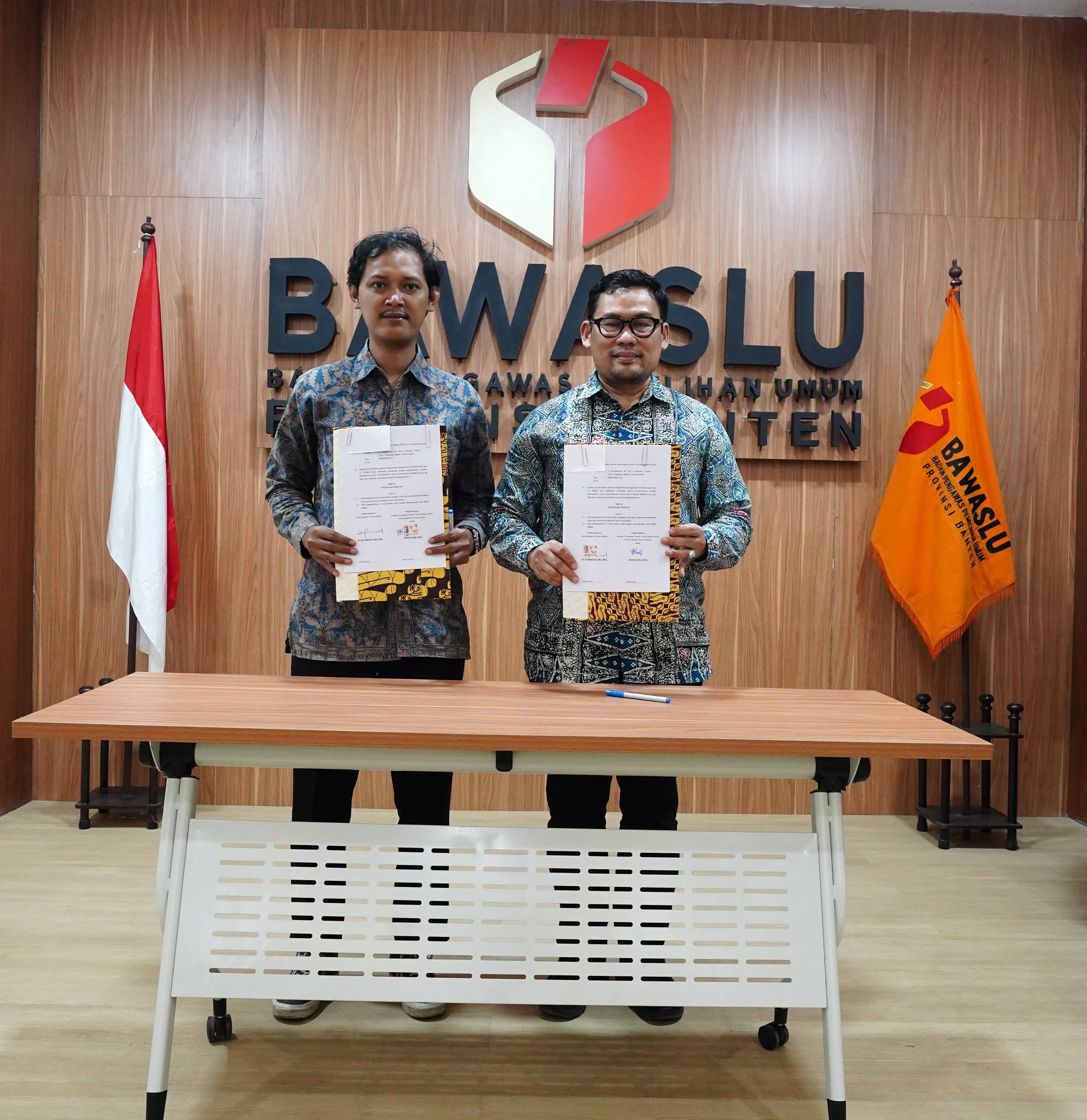 Bawaslu Banten dan JPPR Provinsi Banten Teken MoU Perkuat Pendidikan Pemilih dan Pengawasan Partisipatif