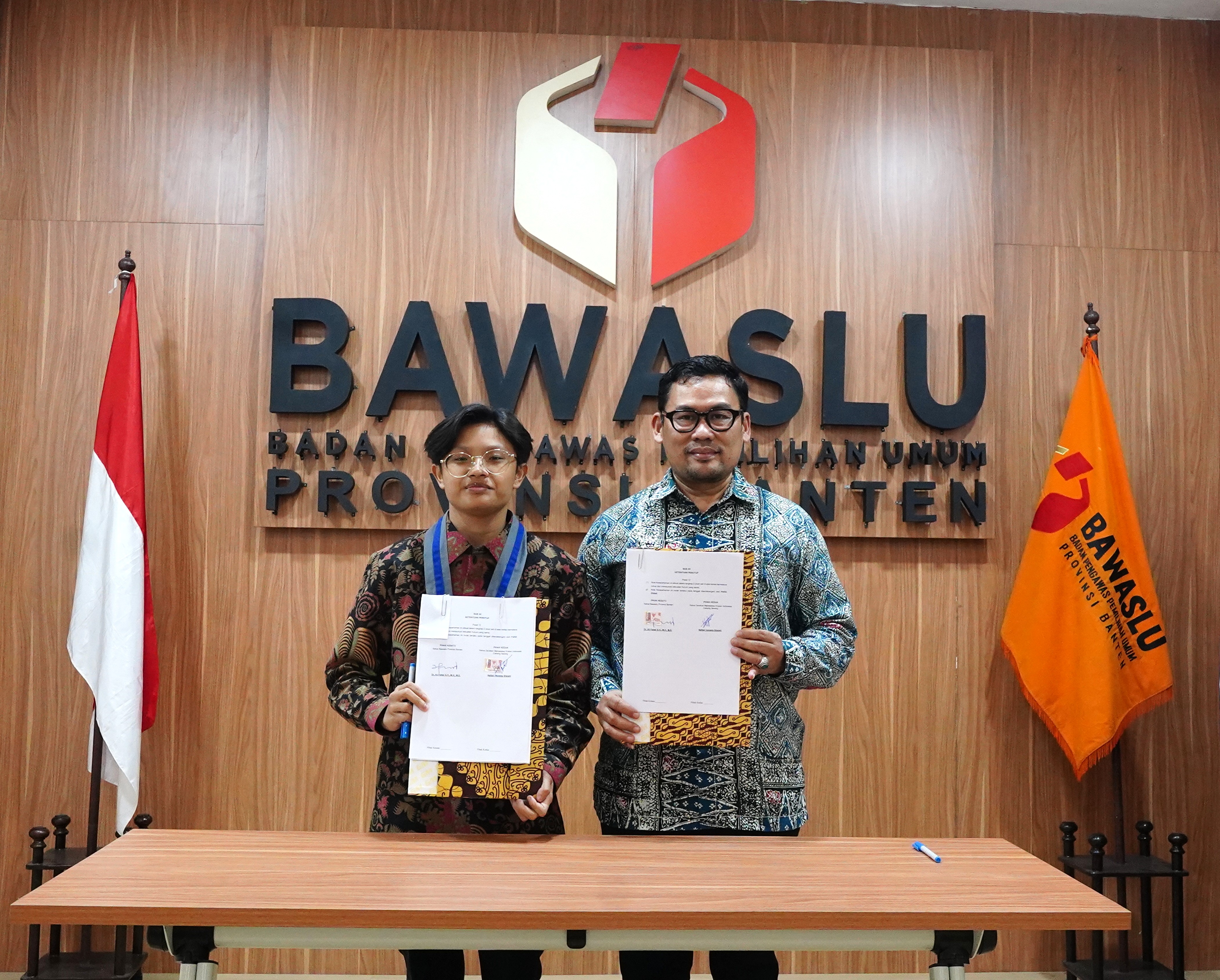 Bawaslu Banten dan GMKI Cabang Serang Teken MoU Perkuat Pendidikan Demokrasi dan Pengawasan Partisipatif