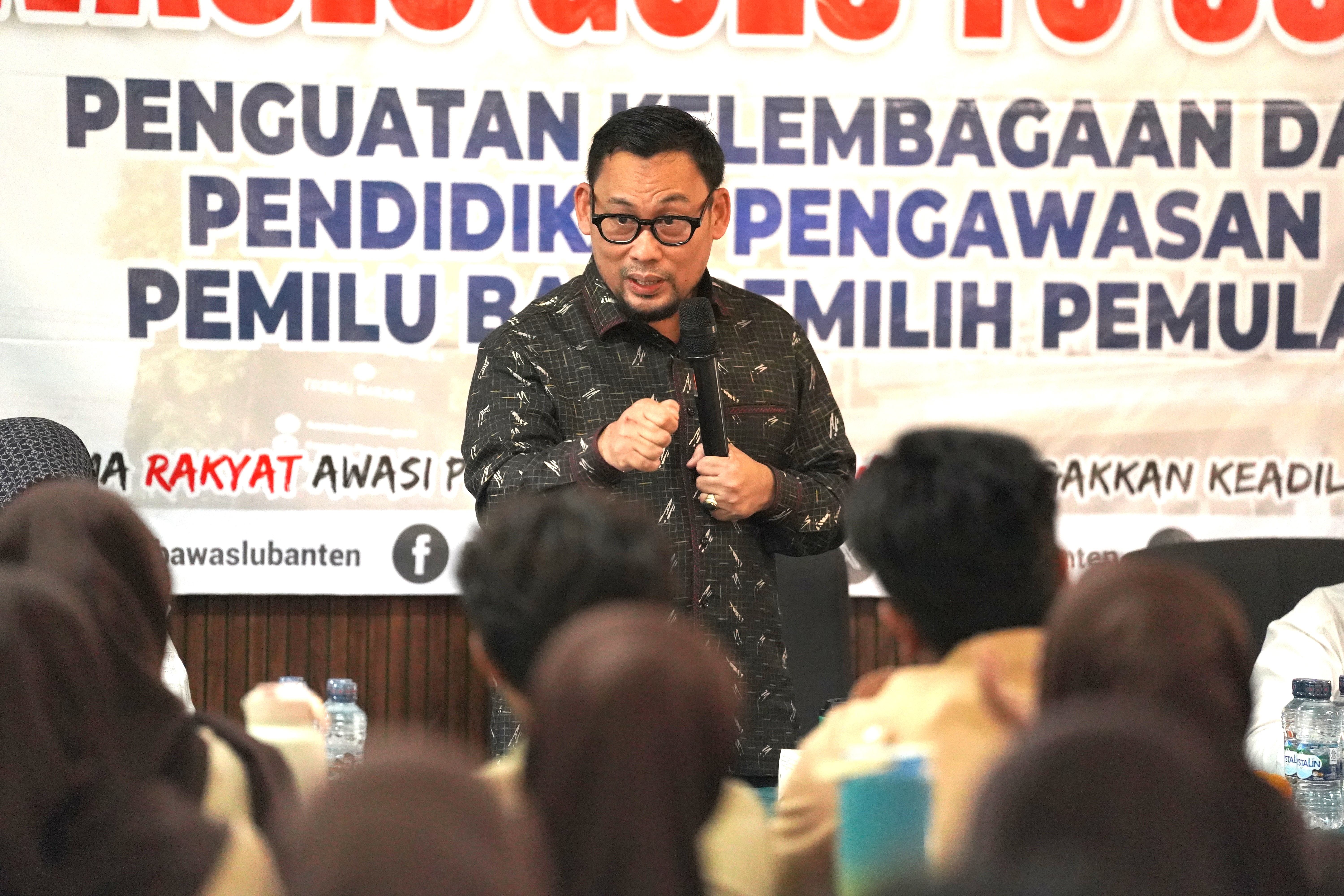 Bawaslu Goes to School, Bawaslu Provinsi Banten Bekali Pemilih Pemula dengan Pengetahuan Pengawasan Pemilu