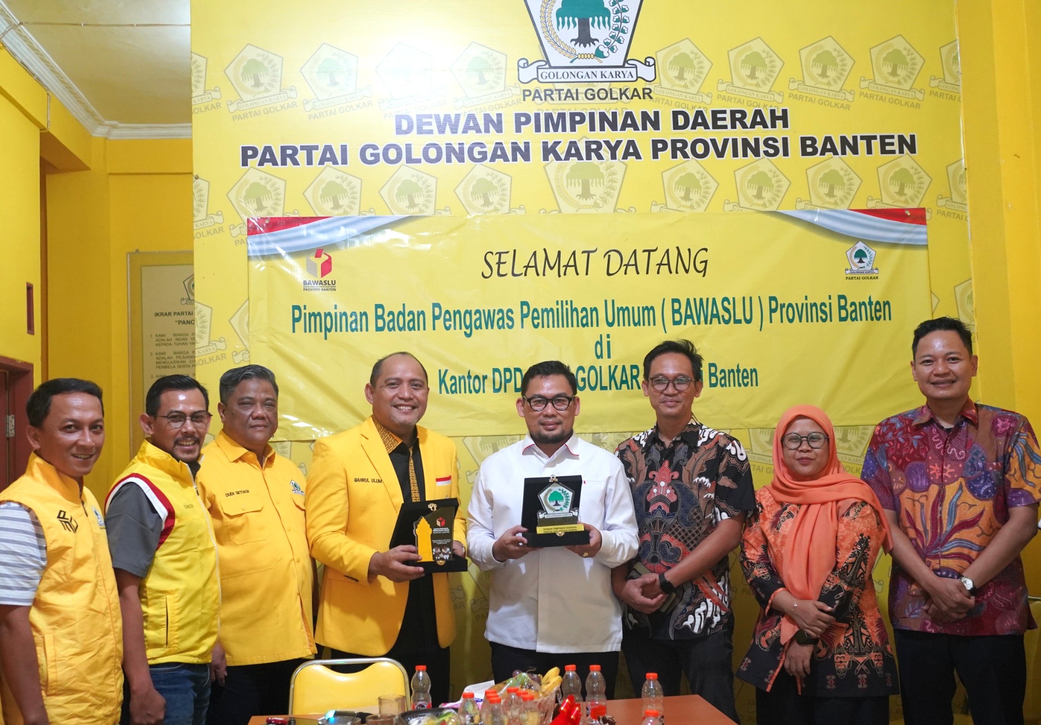 Bawaslu Provinsi Banten dan Golkar Bahas Kesiapan Hadapi Perubahan Sistem Pemilu
