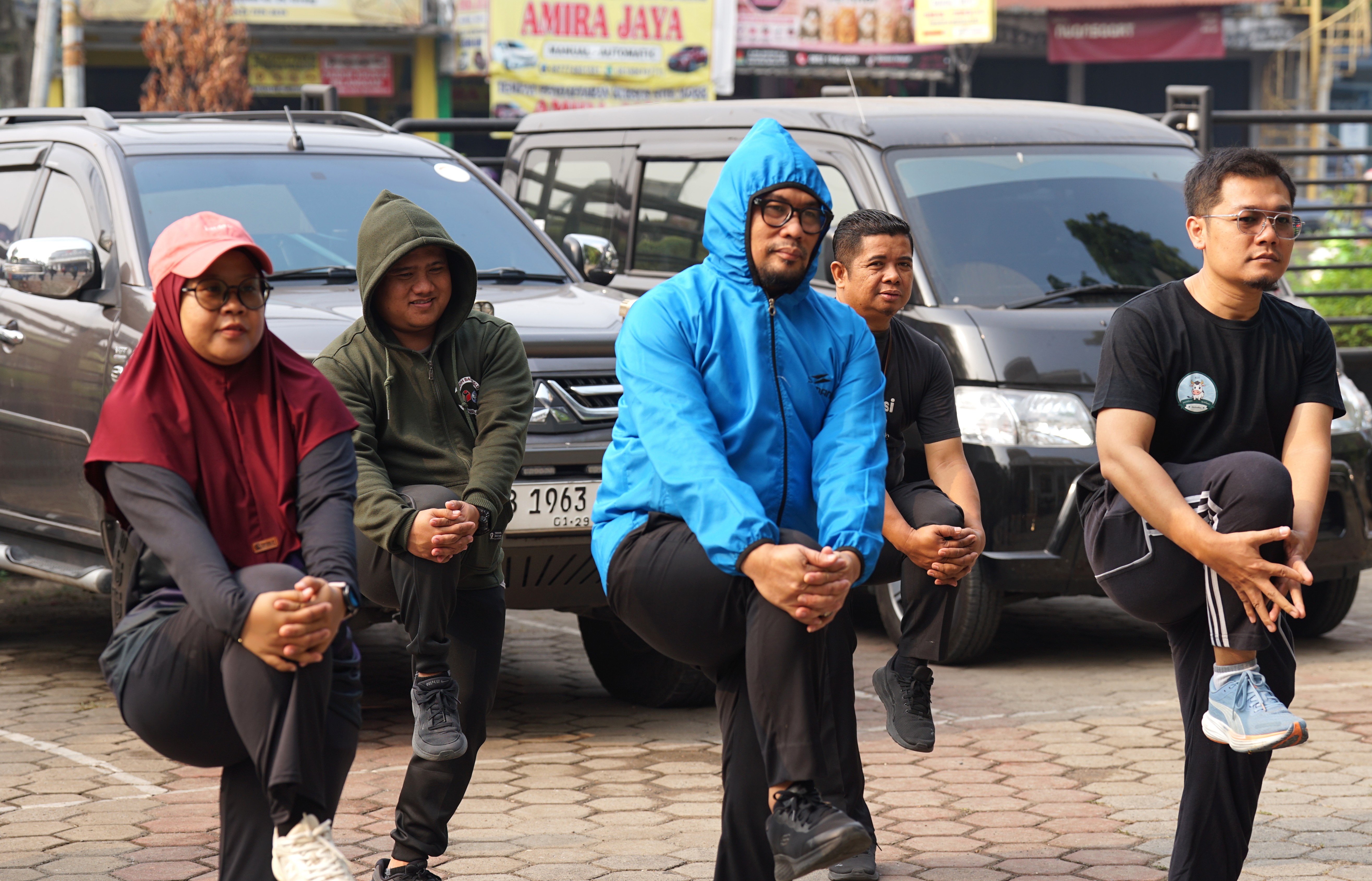 Jaga Kebugaran Pegawai, Bawaslu Provinsi Banten Gelar Jalan Sehat
