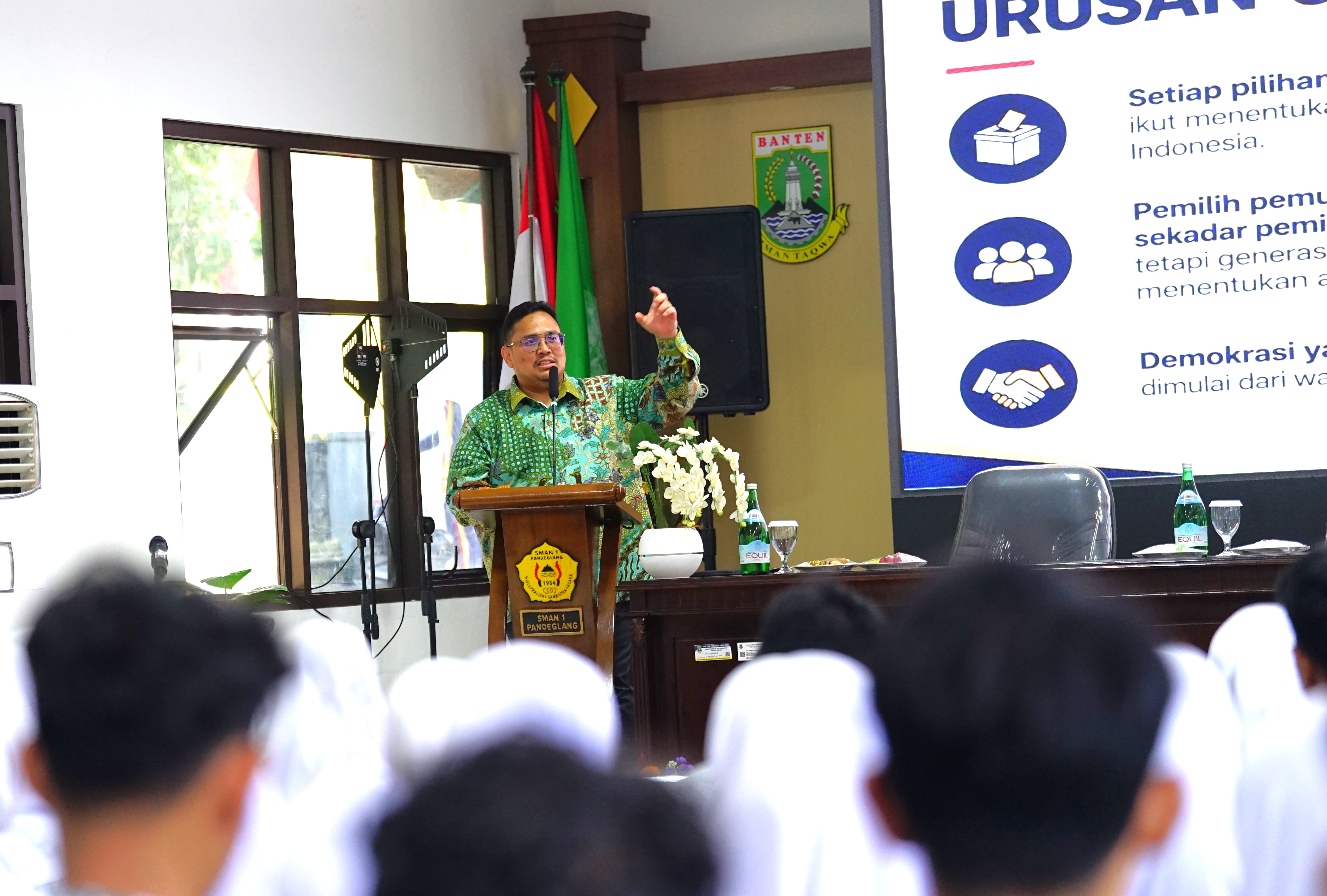 Bagja Ajak Pemilih Pemula Tolak Politik Uang dan Cermat Saring Informasi