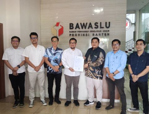 Dorong Penguatan Pelayanan Informasi Publik, Bawaslu Provinsi Banten Terima Visitasi Komisi Informasi