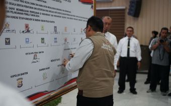 Bawaslu Banten Pimpin Pembacaan Deklarasi Pemilu Damai 2024