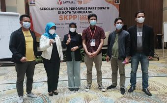 Kenalkan Bawaslu pada Peserta SKPP melalui Cerdas Cermat
