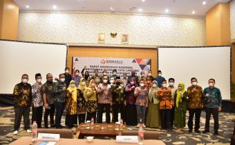 Rakornas Penyusunan Standar Tata Laksana Pengembangan Pengawasan dan Kebijakan Strategis Tahapan Pemilu