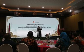 Lolly Imbau Seluruh Perangkat Pengawas Pemilu Jaga Kesehatan