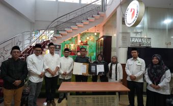  Bawaslu Provinsi Banten menandatangani Perjanjian Kerja Sama (PKS) dengan Fakultas Syariah UIN Sultan Maulana Hasanuddin Banten, Senin (02/03/2026
