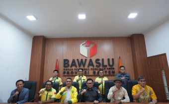 Bawaslu Banten Audiensi bersama Pemuda Katolik Komisariat Daerah Banten di Kantor Bawaslu Provinsi Banten