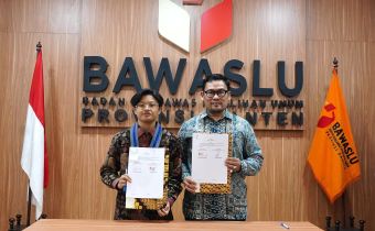 Bawaslu Banten dan GMKI Cabang Serang Teken MoU Perkuat Pendidikan Demokrasi dan Pengawasan Partisipatif